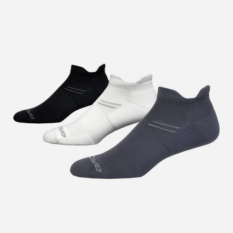 Brooks Run-In 3-Pack Hombre Calcetines - Oscuro Blancos / Negros (8025MQAYC)